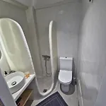 Trouhalos شقة