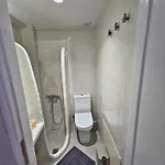 شقة Trouhalos *